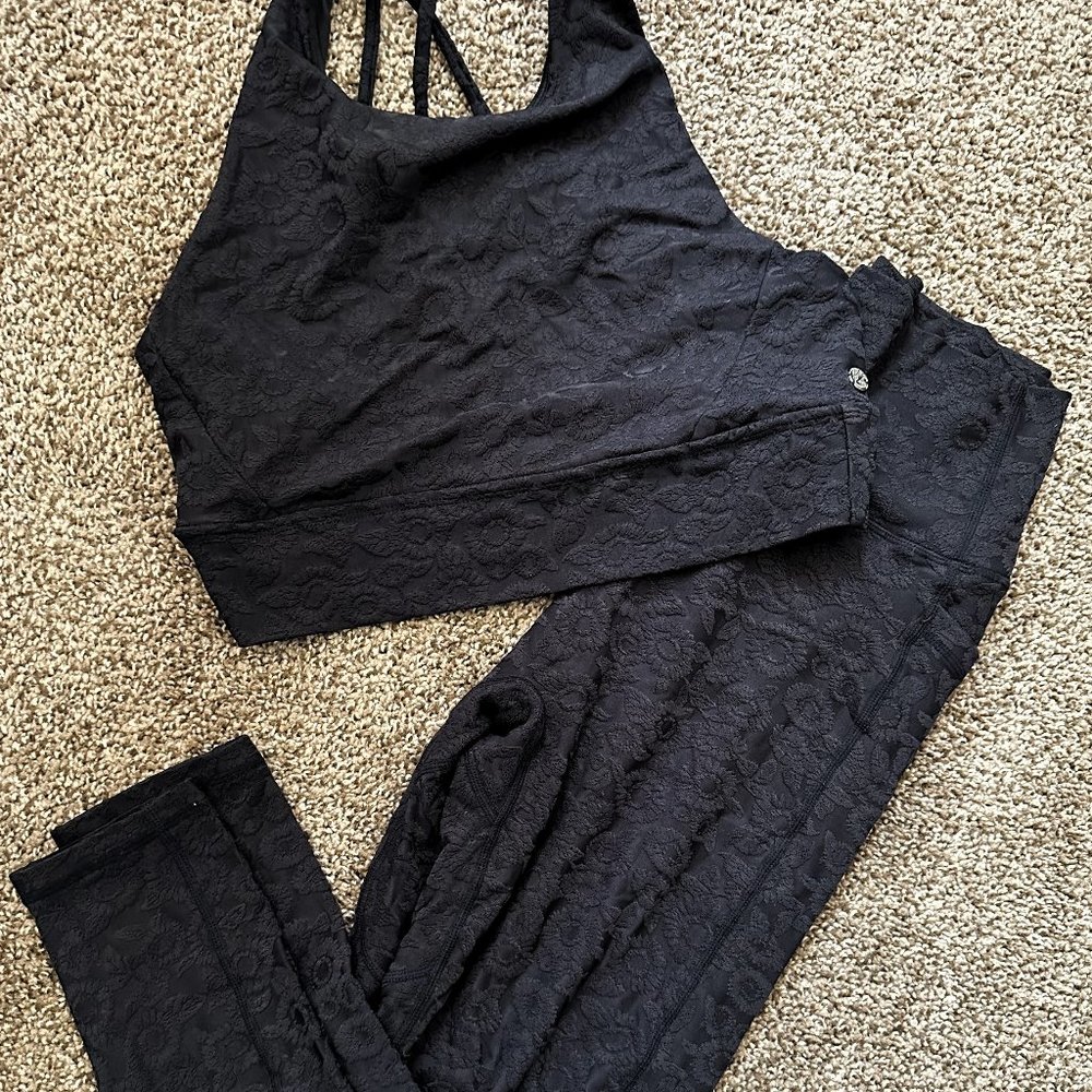 Buff Bunny Flower Power Sports Bra and Leggings Set